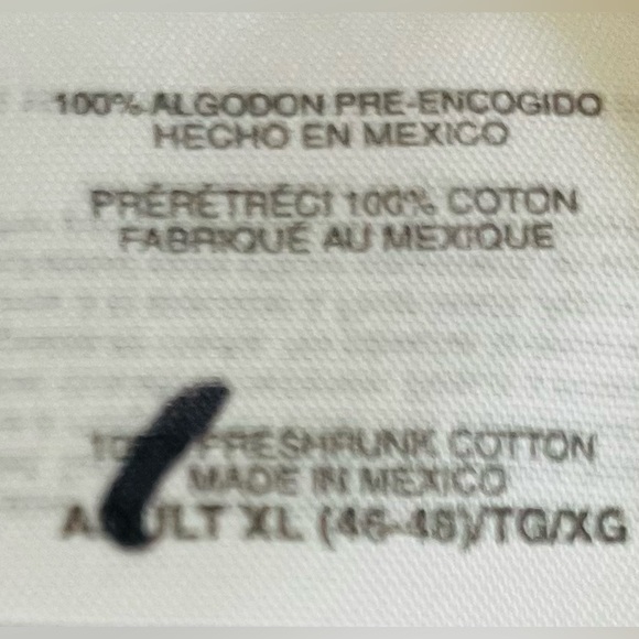 INDIANA HOOSIERS (IU) White SHORT SLEEVE T SHIRT. Game Day Ready. Size: XL ♥️🤍 - Picture 7 of 7